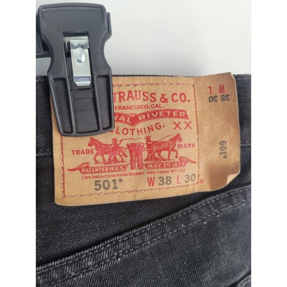 Levis 501 Jeans Mens 38x30 Black Denim Straight Leg Button Fly Charcoal Wash - Picture 5 of 6